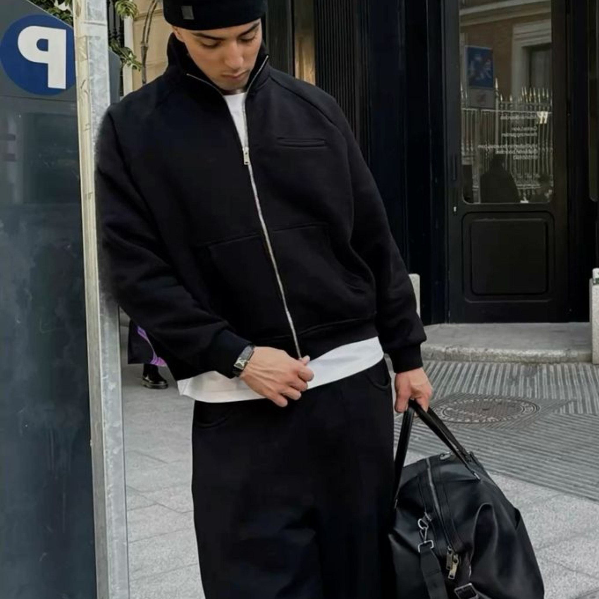 COZY COLE ZIPPER - BLACK
