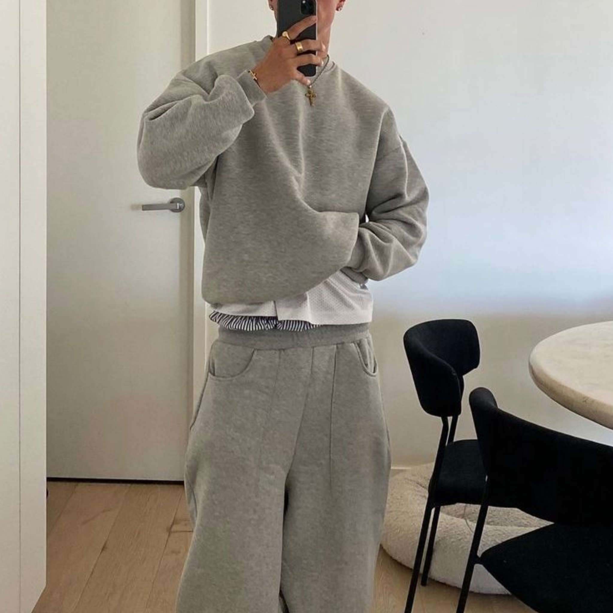 COZY SWEATER - GREY