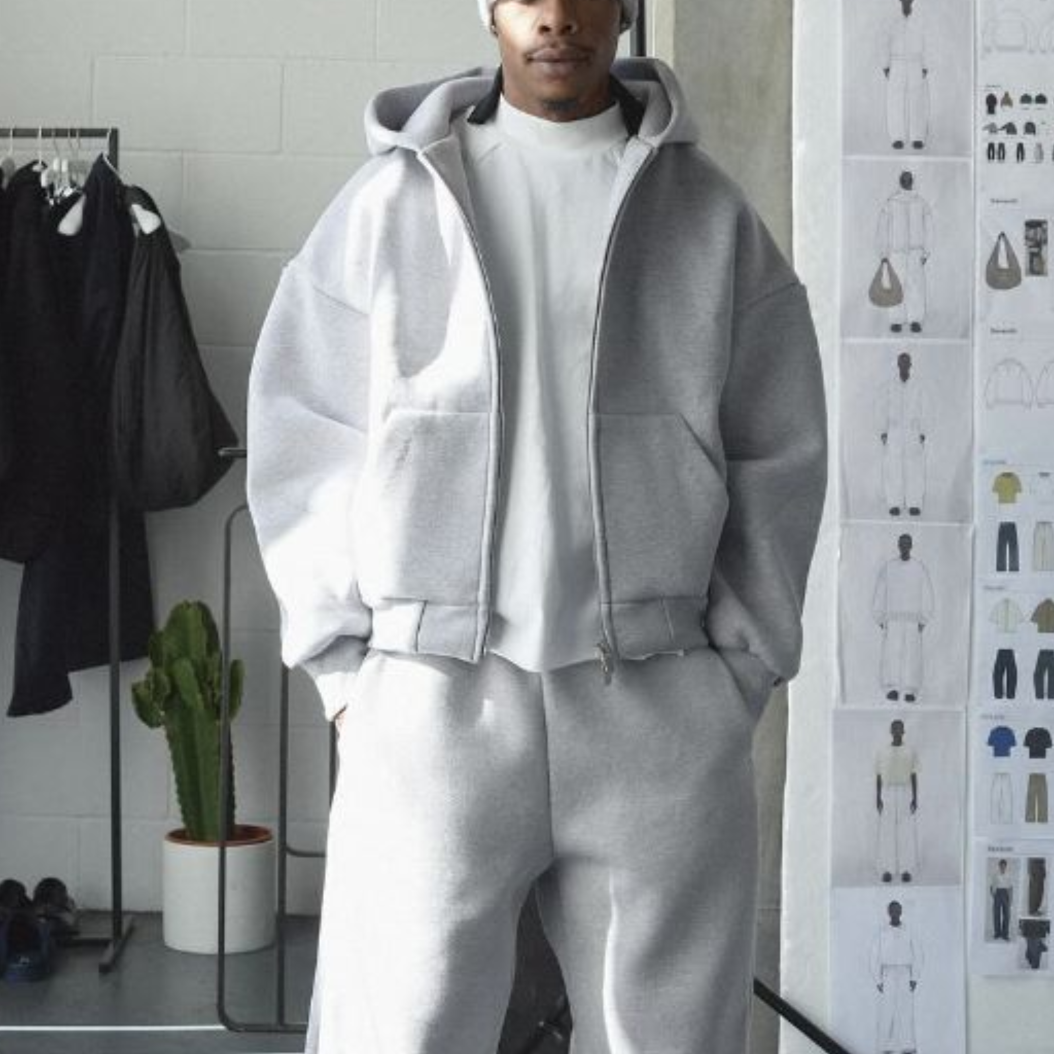 COZY ZIPPED HOODIE